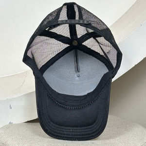 Casquettes de camionneur western artisanales en cuir travaillé à la main et à visière à carreaux, avec dos en maille réglable, patch en cuir de vache, design personnalisé - Product Image 6