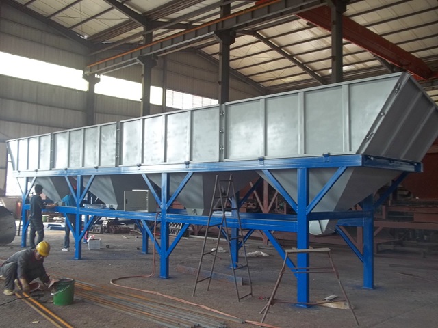 High-Productivity Gear Motor Aggregate Batching Concrete Plant PLC-Controlled Electric PLD800-PLD4800 Batching Machine