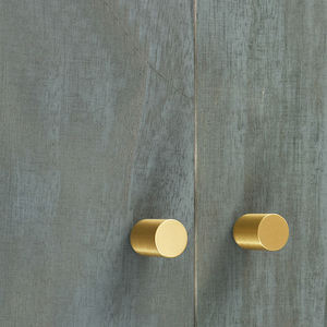 Bouton de meuble cylindrique moderne en laiton massif, finition or brossé, bouton de tiroir minimaliste pour armoire de cuisine, armoire et mobilier - Product Image 5