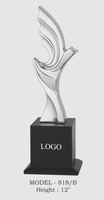 Trophée en métal Aile d'ange 12 pouces plaqué or, argent, bronze avec base en bois noir, impression UV, gravure, modèle moulé 818