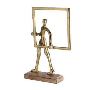 Sculpture décorative moderne abstraite en métal, figurine humaine tenant un cadre carré ouvert, pour la décoration de table ou de salon - Product Image 3