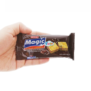 Wholesale <b>Magic</b> Twin Cracker Sandwich Chocolate Cream 300g Crispy Cream Crackers Competitive Price Export - Product Image 2