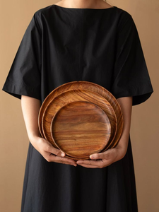 Assiettes en bois finies à la main, en chêne naturel - Product Image 3