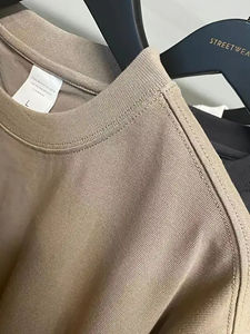 Fabricants de vêtements de haute qualité, logo personnalisé, streetwear, t-shirts pour hommes en coton 100% 230g, coupe ample, unis pour hommes - Product Image 3