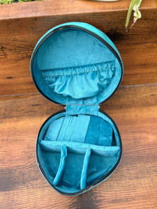 Caja de almacenamiento de cosméticos de maquillaje elegante de cuero con herramientas manuales, caja organizadora de baño de tocador de color turquesa, novedad - Product Image 5