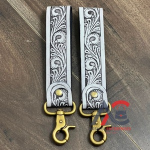Porte-clés en cuir véritable fait main, gravé, style western floral, avec dragonne, personnalisable, cadeau pour elle, vente en gros usine - Product Image 1