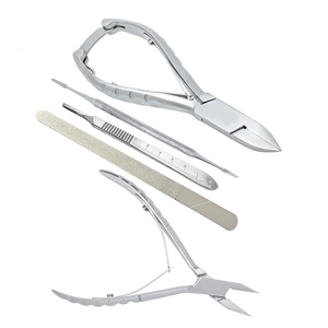 Ciseaux à cuticules professionnels à lame courbée, outil de soin des ongles pour salon de manucure et de beauté - Product Image 4