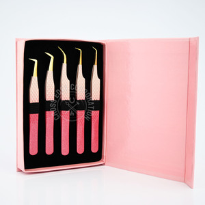 Boot Volume 45 90 Degree Tweezers Eyelash Extension Tweezers Pink Color Fiber Tip Lash Extension Tweezers OEM Logo Sustainable - Product Image 1