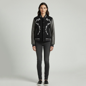 SHY SPORTS Blouson universitaire en cuir vieilli, personnalisable avec broderie, style bomber, patte de boutonnage cachée, unisexe, modèle Letterman - Product Image 5