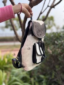 Nouveauté : Sac à dos en cuir véritable de vachette avec fourrure, style western, sacs de voyage, sacs unisexes multi-usages, vente en gros, produit en vrac - Product Image 2