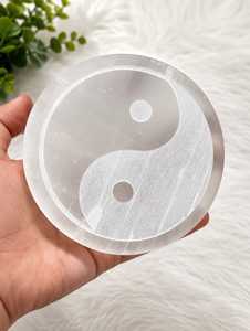 Natural White Selenite Reiki Yin Yang Crystal Charging Plate Polished Grid Energy Cleansing Disc Home Decor Business Gift - Product Image 1