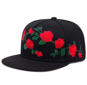 Casquette Snapback Unisexe Broderie Florale Réglable Motif Rose Noir et Blanc Style Urbain Chapeau Décontracté Adulte 100% Coton Respirant - Product Image 4