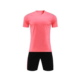 Maillot de football personnalisé pour hommes adultes avec logo et numéros personnalisés, tissu respirant, manches courtes, uniforme de football sublimé - Product Image 5