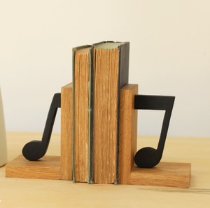 Sujetalibros Minimalistas de Madera con Diseño de Arcoíris, Hechos a Mano, para Estantería, Oficina, Biblioteca, Escritorio y Decoración Contemporánea - Product Image 4