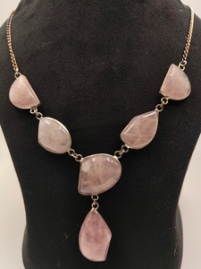 Collar de Cuarzo Rosa Natural con Cadena de Latón, Collar Sólido con Eslabones, Joyería Artesanal con Piedras Preciosas, Regalo para Mujer, Venta al por Mayor - Product Image 2