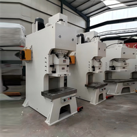 Presse hydraulique de 100 tonnes pour le soudage et le sertissage des coins de portes et fenêtres en profilés aluminium