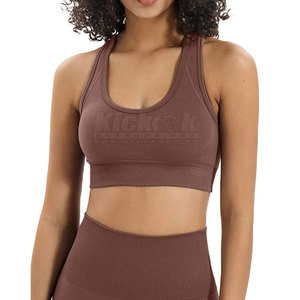 Ensemble de yoga moderne pour femme avec motif uni, logo frontal, tissu léger, taille haute, séchage rapide et respirant pour l'étirement quotidien - Product Image 2