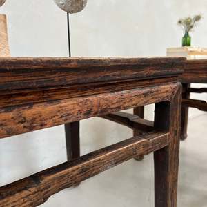 Mesa Auxiliar Antigua Rústica de Olmo Macizo, Taburete Cuadrado, Soporte Vintage Chino, Pedestal Bajo Decorativo, Mueble de Sala de Estar Estilo Wabi Sabi - Product Image 2