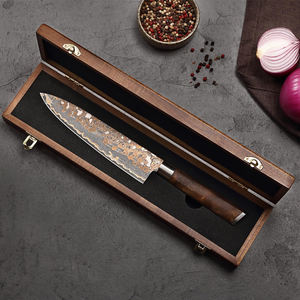 มีดทำครัวลายดามัสกัสทองแดงสำหรับใช้งานกลางแจ้ง พร้อมด้ามจับเรซิ่นตามหลักสรีรศาสตร์ สำหรับปิกนิกและการเตรียมอาหารสำหรับการผจญภัย - Product Image 5