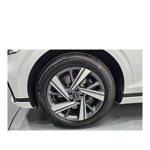 Genesis GV70 2.5T 2024, Gasolina, 2WD, con Caja de Cambios Automática, Asientos de Cuero, Cámara Trasera - 9,795 km - Product Image 5