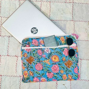 Floral Print Quilted <b>Laptop</b> Sleeve With Zipper Closure Protective <b>Case</b> For <b>Laptops</b> Casual Style Textile Material <b>Laptop</b> Bag - Product Image 2