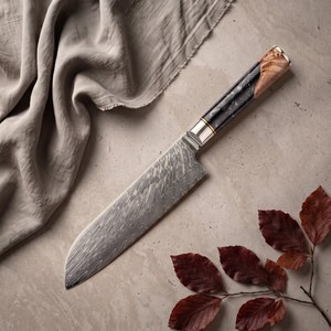 Cuchillo de Chef de Acero de Damasco de 7 Pulgadas con Mango de Madera, Cuchillo de Cocina Profesional, Cuchillo Afilado Hecho a Mano para Cortar Carne y Verduras - Product Image 5