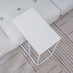 Tavolino Laterale Rettangolare in MDF e Ferro Tipo C 48*28*58cm, Singolo Strato, Bianco con Finitura Spray per Soggiorno - Product Image 4