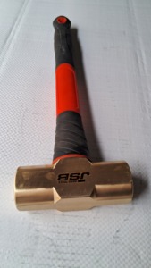 Maillet en laiton de qualité export 500 g avec manche en fibre de verre, anti-étincelle, outil industriel robuste - Product Image 3
