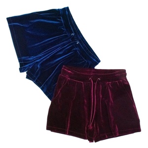 Pantalones cortos de gimnasio de terciopelo de tamaño personalizado - Product Image 1