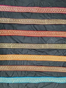 Encaje de algodón bordado de calidad premium hecho con hilos de algodón suaves y duraderos. - Product Image 4