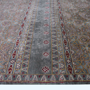 Tapis en laine noué à la main vert sauge et rouille, motif géométrique multi-bandes, tapis de luxe pour salon, lavable, oriental, à poils ras et fins - Product Image 3
