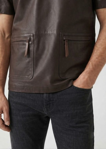 Camiseta de Diseño para Hombre, Cuello en V, Manga Corta, Cuero Vacuno Genuino, Estilo Casual, con Doble Bolsillo Frontal, Cuero Suave - Product Image 4