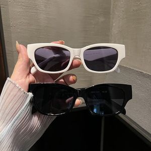 Nouvelle Arrivée 2026 – Lunettes de Soleil PC UV400 les Plus Vendues, Design Rétro Personnalisé, Unisexe, Protection Solaire, Vente en Gros - Product Image 3