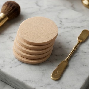 [K-ESSENTIALS] Éponge cosmétique micro-poreuse Rubycell, douce au toucher, double usage, coussin de maquillage, mélangeur de maquillage - Product Image 2