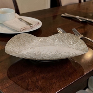 Frutero de Metal Plateado Martillado a Mano, Libre de BPA, Resistente al Calor, con Forma de Ola, Centro de Mesa para Decoración de Cocina y Comedor - Product Image 1