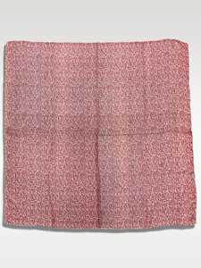 Écharpe en soie longue carrée pour femme, motif floral rouge, impression numérique, légère, élégante, pour toutes les saisons, à porter au quotidien - Product Image 1