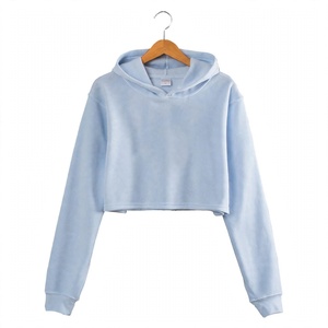 SPINE CRAFT Vente en gros de sweats à capuche courts en coton tricoté respirant pour femmes, avec logo personnalisé, blanc, décontracté, automne/printemps - Product Image 4