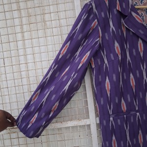Manteau en coton Ikat épais à manches longues, col en V, imprimé géométrique, respirant, écologique, longueur longue, décontracté, pour l'automne - Product Image 5