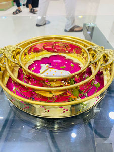 Juego de bandejas pichwai doradas para regalar bandejas decorativas para festivales juego de bandejas Pooja - Product Image 3