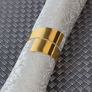 Anillo de Metal con forma de estrella de oro, conjunto de vajilla de Navidad con diseño de globo grueso, servilleta de boda con diseño redondo único, apariencia real - Product Image 3