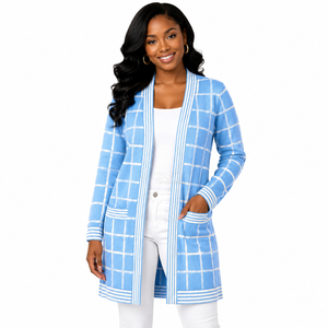 Cardigan long en acrylique Cosh International Sorority Sisterhood, motif à carreaux bleus, col en V, décontracté, manches longues avec poches - Product Image 3