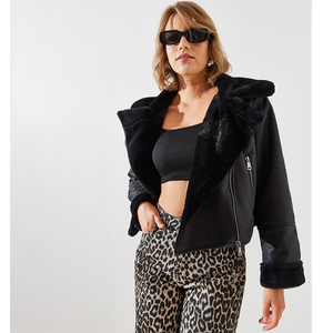 Blouson bomber en similicuir suédé pour femme avec col et poignets fourrés, manteau court d'hiver épais coupe-vent tissé - Product Image 6