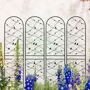 Set di 4 tralicci da giardino in metallo nero da 220 cm x 50 cm, antiruggine, per piante rampicanti, supporto per fiori da esterno, recinzione e cancello decorativo per uccelli - Product Image 1
