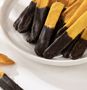 Bâtonnets de mangue vietnamienne les plus vendus 2026 enrobés de chocolat noir 65% cacao - Product Image 3