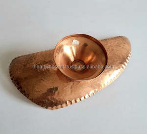 Plateau de service en cuivre fabriqué à la main, vaisselle décorative élégante et durable polie ou martelée par Artisan Craft - Product Image 6