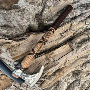 Hacha Tradicional Estilo Vikingo, Hecha a Mano con Mango de Madera, Herramienta para Acampar al Aire Libre y Trabajos en Madera, Decoración Nórdica, Regalo para Coleccionistas - Product Image 2