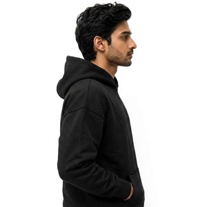 Sudadera con capucha para hombre con estampado puff, arte texturizado premium, tela resistente, interior de forro polar acogedor y corte contemporáneo de gran tamaño. - Product Image 3