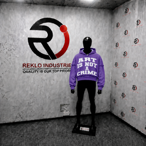 Sudadera con Capucha Morada Extra Grande de Calidad Premium, Diseño Artístico 'ART IS NOT A CRIME', Estilo Urbano, Lujo Casual, Moda Juvenil Urbana Premium, Morado P - Product Image 3