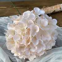 Bunga Hydrangea sutra bunga Hydrangea palsu untuk dekorasi rumah bunga buatan Hydrangea