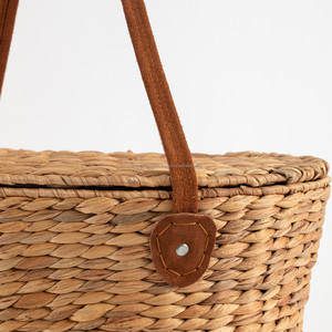 Best Selling Woven <b>Storage</b> <b>Basket</b> with Handle Hyacinth Picnic <b>Basket</b> Picnic Gift Box for an Intimate Park or Beach Lunch - Product Image 2